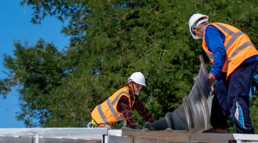 Professional residential roofers in Zeeland, MI